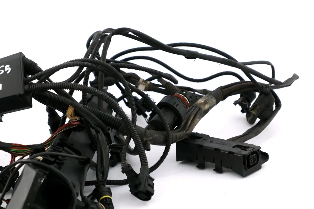 N62 Engine Wiring Loom Harness to BMW 7 Series E65 E66 735i 745i Petrol with Part number 7520804 BMW 7 Series E65 E66 735i 745i Petrol N62 Engine Wiring Loom Harness - SKU rhd-7520804 - Part number 7520804