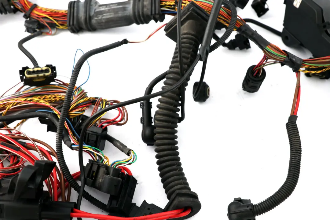 N62 Engine Wiring Loom Harness to BMW 7 Series E65 E66 735i 745i Petrol with Part number 7520804 BMW 7 Series E65 E66 735i 745i Petrol N62 Engine Wiring Loom Harness - SKU rhd-7520804 - Part number 7520804