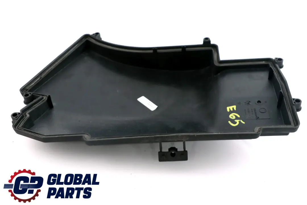 Panel Lid Electronic Fuse Box 7526470 to BMW 7 Series E65 E66 Cover with Part number 12907526470 BMW 7 Series E65 E66 Cover Panel Lid Electronic Fuse Box 7526470 - SKU rhd-7526470 - Part number 12907526470