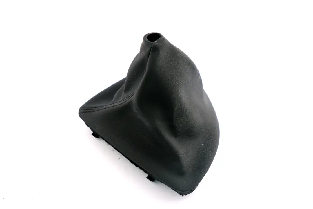 Gearstick Gear Shift Lever Cover 7567798 to BMW 1 Series E87 Manual with Part number 7528991 BMW 1 Series E87 Manual Gearstick Gear Shift Lever Cover 7567798 - SKU rhd-7528991 - Part number 7528991