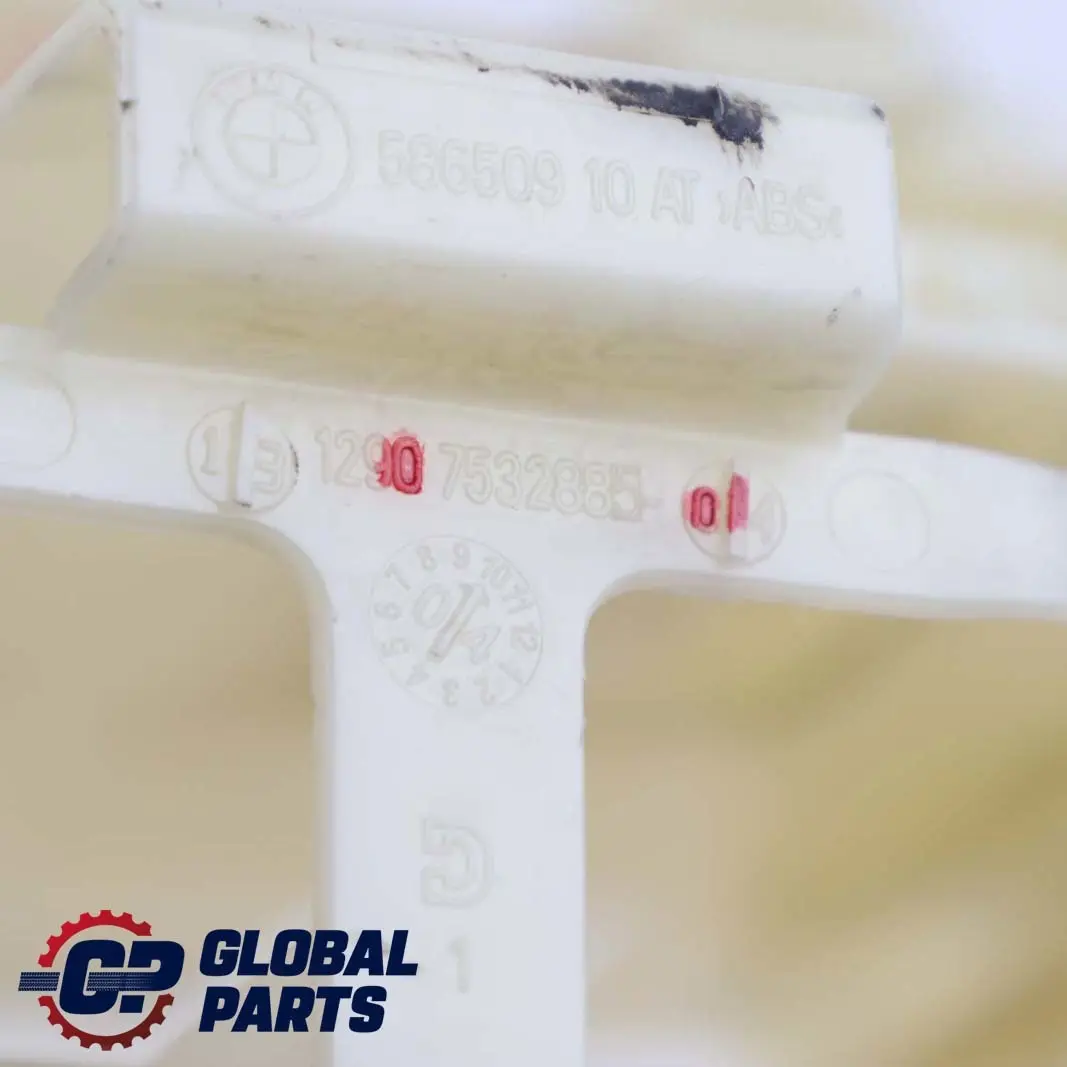 Holder Bracket Engine Control Unit Support Box 7532885 to BMW 5 6 Series E60 E63 with Part number 7571029 BMW 5 6 Series E60 E63 Holder Bracket Engine Control Unit Support Box 7532885 - SKU rhd-7571029 - Part number 7571029