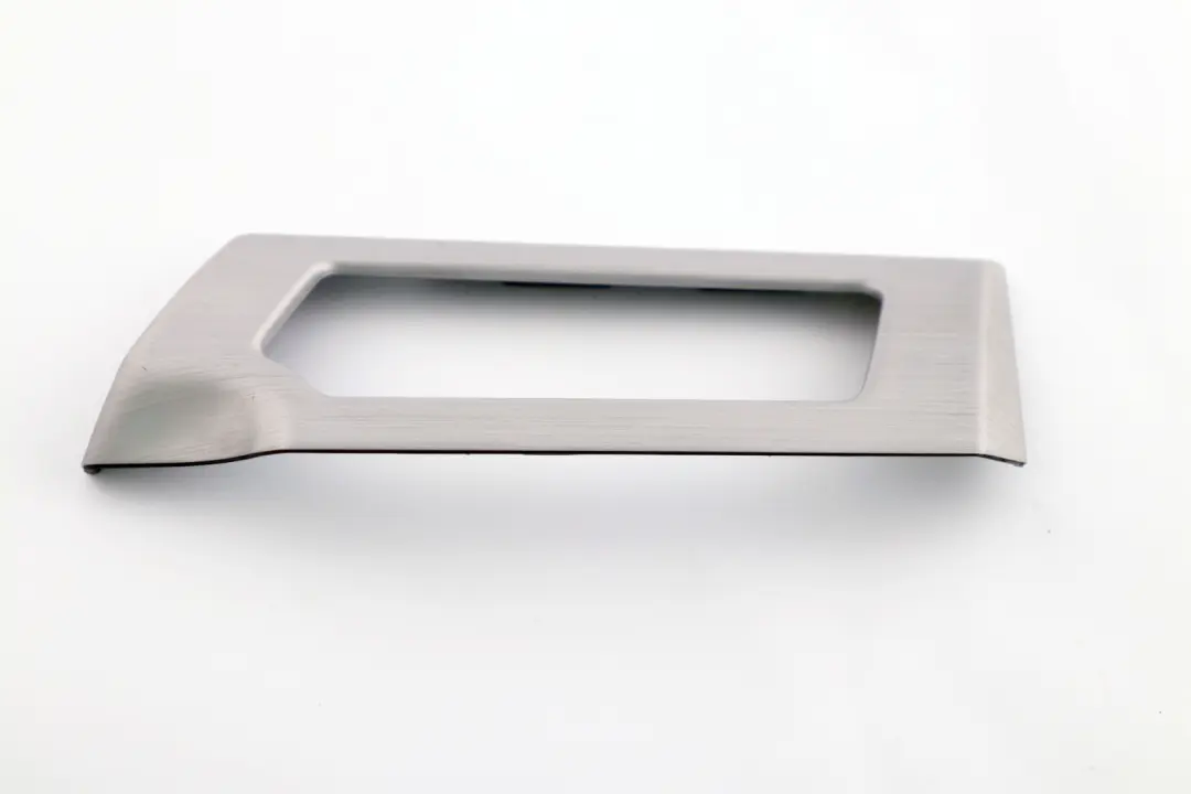 Decorative Strip Cover Dashboard Right O/S Alu Shadow to BMW 5 Series 1 E60 M5 with Part number 7897700 BMW 5 Series 1 E60 M5 Decorative Strip Cover Dashboard Right O/S Alu Shadow - SKU rhd-7897700-1 - Part number 7897700