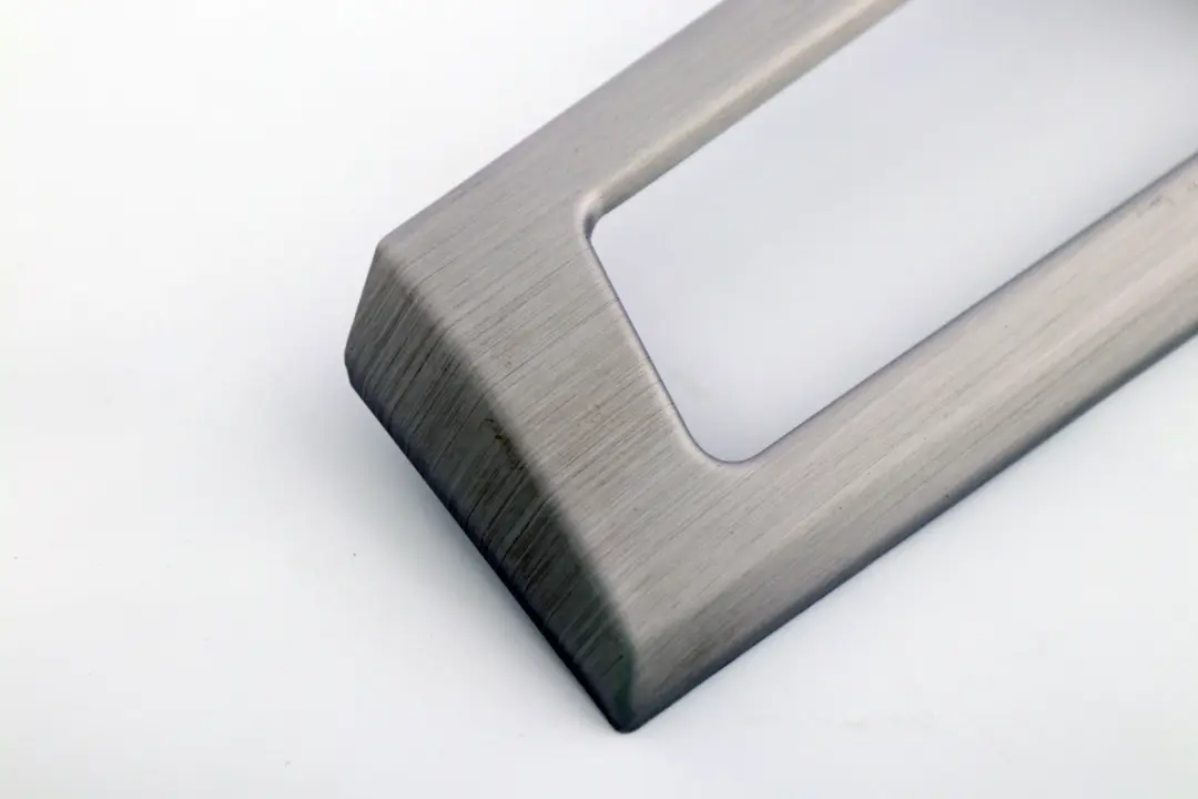 Decorative Strip Cover Dashboard Right O/S Alu Shadow to BMW 5 Series 1 E60 M5 with Part number 7897700 BMW 5 Series 1 E60 M5 Decorative Strip Cover Dashboard Right O/S Alu Shadow - SKU rhd-7897700-1 - Part number 7897700