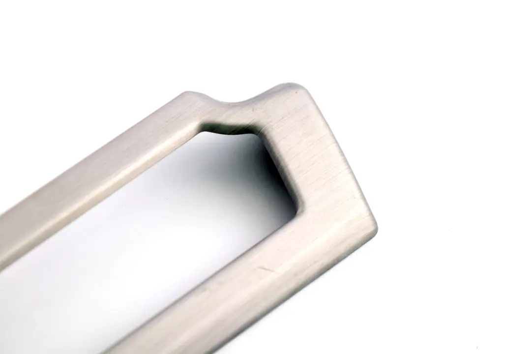 Decorative Strip Cover Dashboard Right O/S Alu Shadow to BMW 5 Series 1 E60 M5 with Part number 7897700 BMW 5 Series 1 E60 M5 Decorative Strip Cover Dashboard Right O/S Alu Shadow - SKU rhd-7897700-1 - Part number 7897700