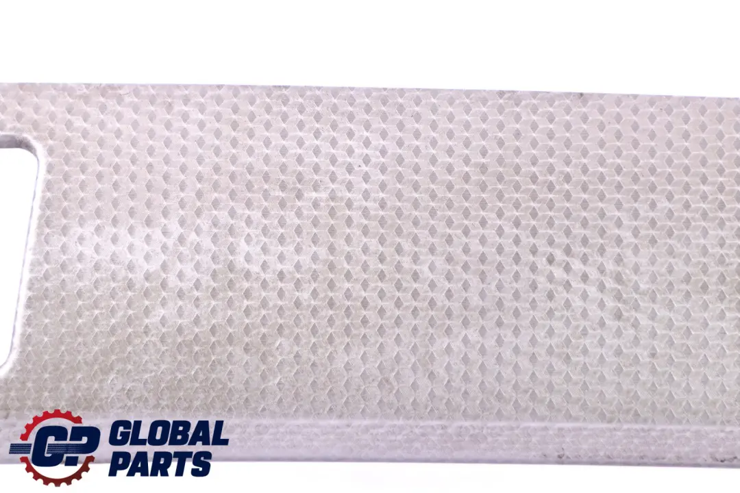 Decorative Strip Dashboard Left N/S Alu Cube Pure Silver to BMW 5 Series 3 E60 E61 with Part number 7899378 BMW 5 Series 3 E60 E61 Decorative Strip Dashboard Left N/S Alu Cube Pure Silver - SKU rhd-7899378-3 - Part number 7899378