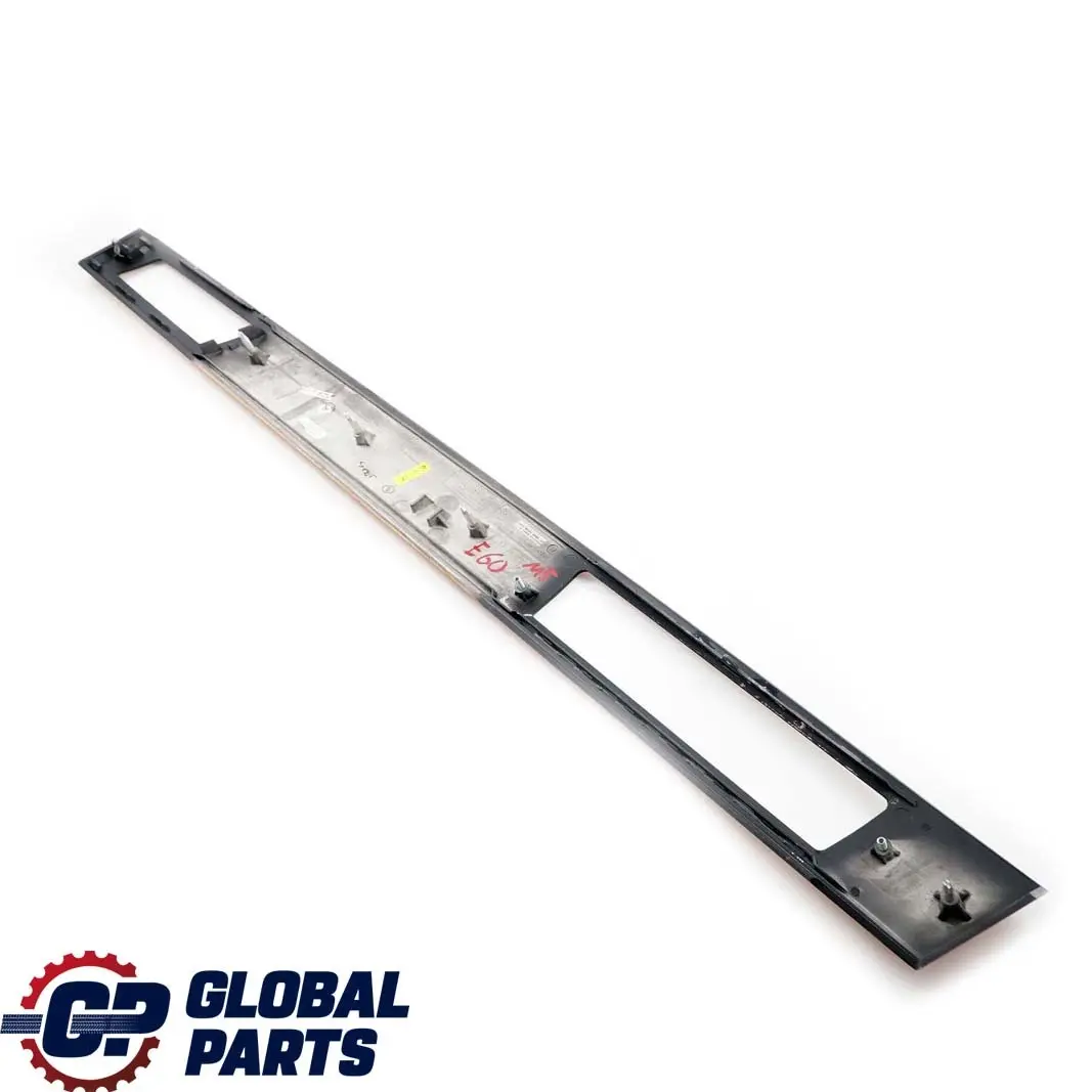 Trim Strip Dashboard Front Left N/S Panel Wood Carrara to BMW 5 E60 E61 LCI M5 with Part number 7906363 BMW 5 E60 E61 LCI M5 Trim Strip Dashboard Front Left N/S Panel Wood Carrara - SKU rhd-7906363 - Part number 7906363