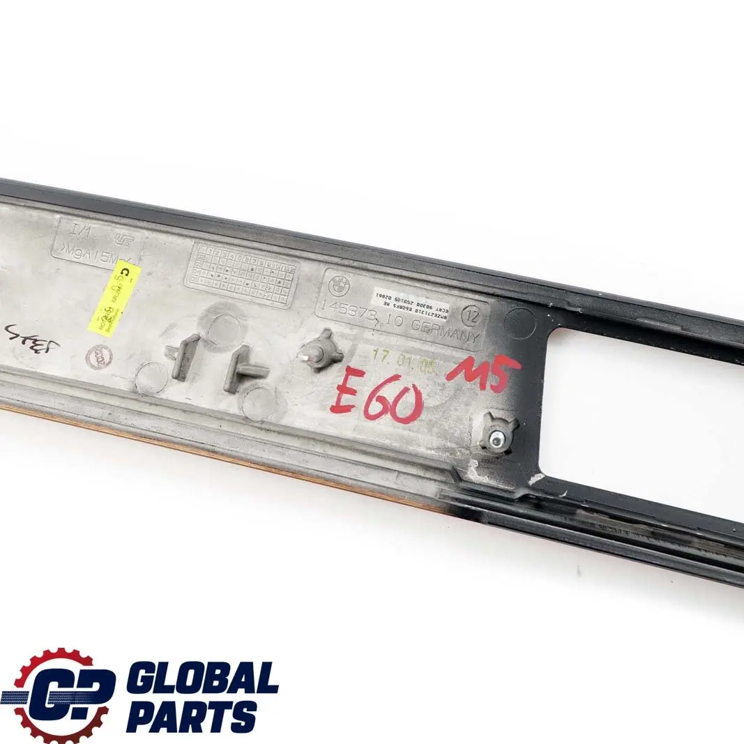 Trim Strip Dashboard Front Left N/S Panel Wood Carrara to BMW 5 E60 E61 LCI M5 with Part number 7906363 BMW 5 E60 E61 LCI M5 Trim Strip Dashboard Front Left N/S Panel Wood Carrara - SKU rhd-7906363 - Part number 7906363