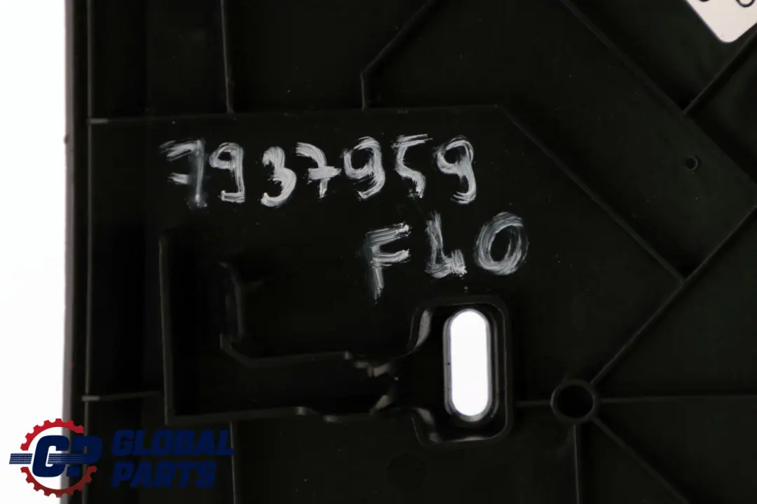 Trim Dashboard Dash Head Unit Bottom Black 6823272 to BMW 1 Series F40 with Part number 7937959 BMW 1 Series F40 Trim Dashboard Dash Head Unit Bottom Black 6823272 - SKU rhd-7937959 - Part number 7937959