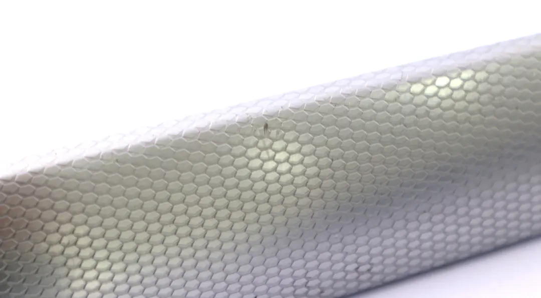 Interior Trim Set Dash Dashboard Ashtray Ash Glacier Silver to BMW 1 Series E87 with Part number 8036118 BMW 1 Series E87 Interior Trim Set Dash Dashboard Ashtray Ash Glacier Silver - SKU rhd-8036118 - Part number 8036118