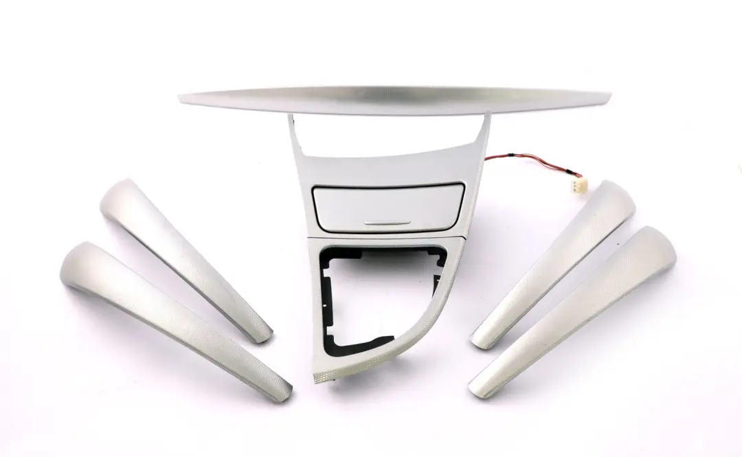 Interior Trim Set Dash Dashboard Ashtray Ash Glacier Silver to BMW 1 Series E87 with Part number 8036118 BMW 1 Series E87 Interior Trim Set Dash Dashboard Ashtray Ash Glacier Silver - SKU rhd-8036118 - Part number 8036118