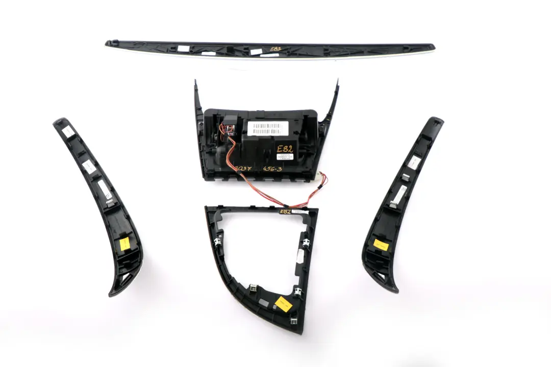 Ashtray Interior Trim Set Dashboard Glacier Silver to BMW 1 Series 3 E81 E82 E88 with Part number 8037456 BMW 1 Series 3 E81 E82 E88 Ashtray Interior Trim Set Dashboard Glacier Silver - SKU rhd-8037456-3 - Part number 8037456