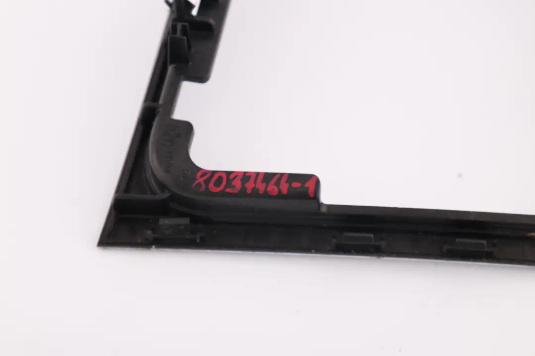 Ashtray Interior Gearshift Cover Trim Glacier Silver to BMW 1 Series 1 E81 E82 with Part number 8037464 BMW 1 Series 1 E81 E82 Ashtray Interior Gearshift Cover Trim Glacier Silver - SKU rhd-8037464-1 - Part number 8037464