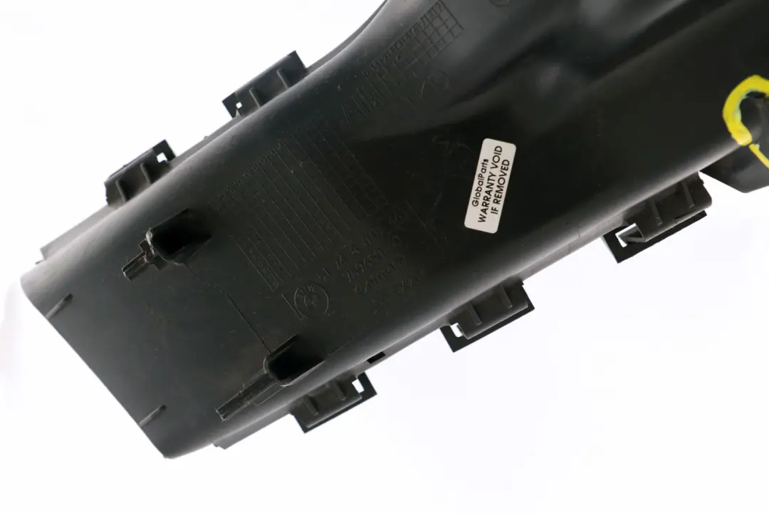 Kanał Wlot Powietrza Przedni Lewy Przód Lewy do BMW E92 E93 o numerze 8045361 BMW E92 E93 Kanał Wlot Powietrza Przedni Lewy Przód Lewy - SKU rhd-8045361 - Numer Części 8045361