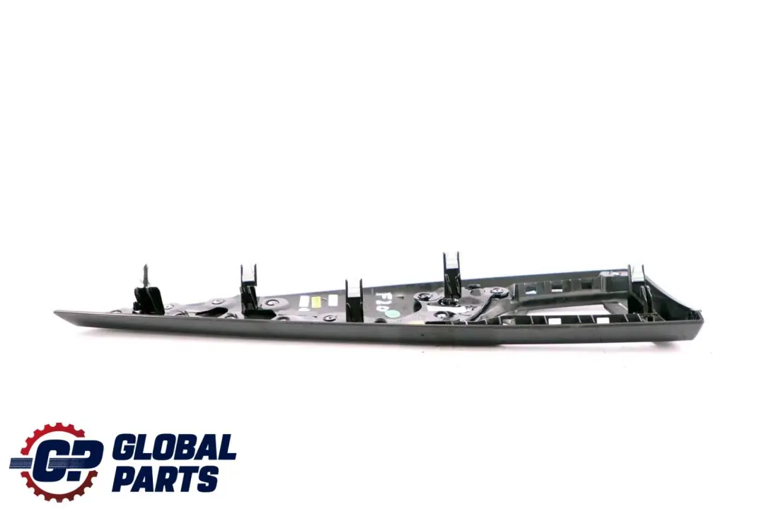 Trim Panel Dashboard Dash Cover Aluminium Hexagon to BMW F20 F21 F22 with Part number 8064272 BMW F20 F21 F22 Trim Panel Dashboard Dash Cover Aluminium Hexagon - SKU RHD-8064272 - Part number 8064272