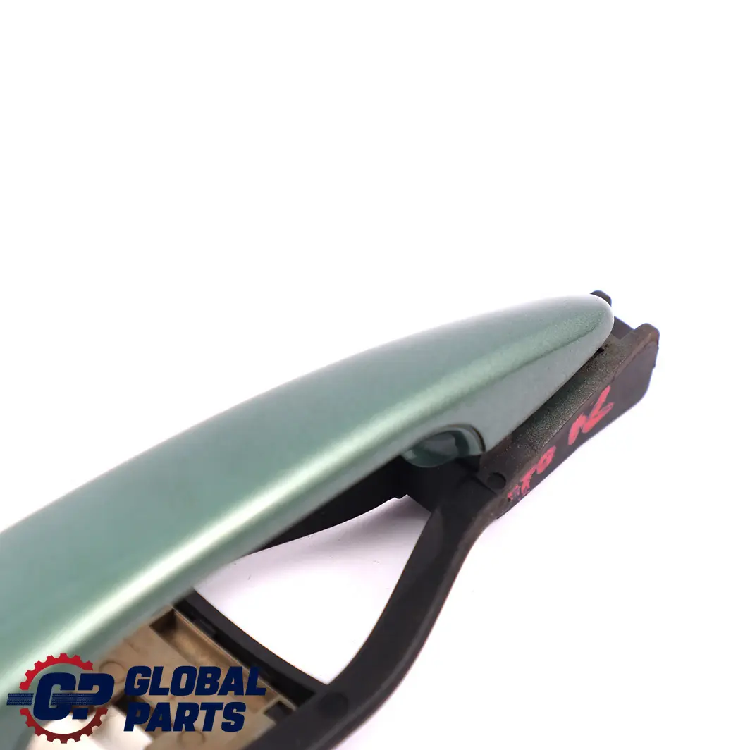Outside Door Handle Front Left N/S Meergruen Sea Green 393 to BMW 3 E46 Saloon with Part number 8216121 BMW 3 E46 Saloon Outside Door Handle Front Left N/S Meergruen Sea Green 393 - SKU rhd-8216121-MRG - Part number 8216121