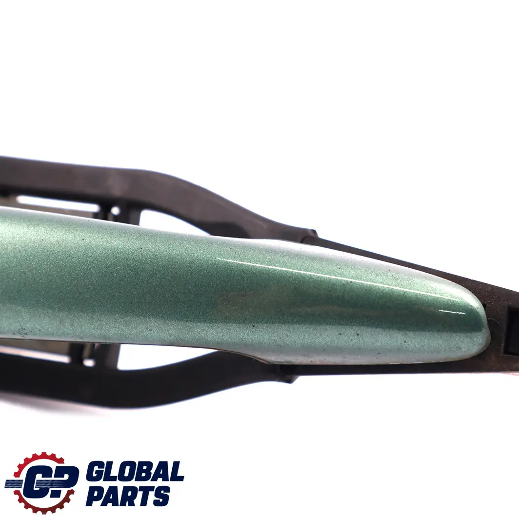 Outside Door Handle Front Right O/S Meergruen Sea Green 393 to BMW 3 E46 Saloon with Part number 8216122 BMW 3 E46 Saloon Outside Door Handle Front Right O/S Meergruen Sea Green 393 - SKU rhd-8216122-MRG - Part number 8216122