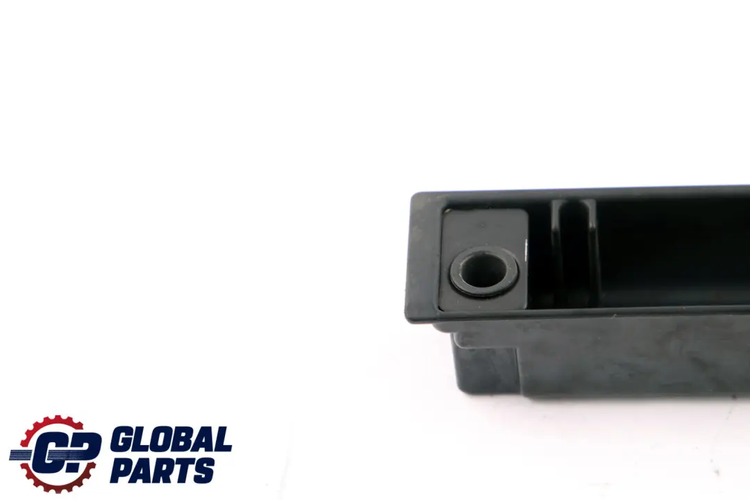 Lighter Ashtray Insert Front Dash Center Console to BMW 3 Series E46 with Part number 8229175 BMW 3 Series E46 Lighter Ashtray Insert Front Dash Center Console - SKU rhd-8229175 - Part number 8229175