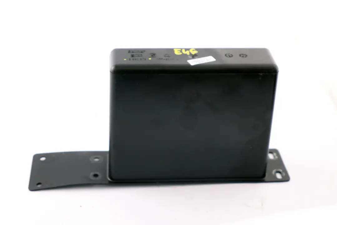 Left N/S Oddments Storage Compartment Tray Black to BMW 3 5 Series E46 E60 with Part number 8230573 BMW 3 5 Series E46 E60 Left N/S Oddments Storage Compartment Tray Black - SKU rhd-8230573 - Part number 8230573