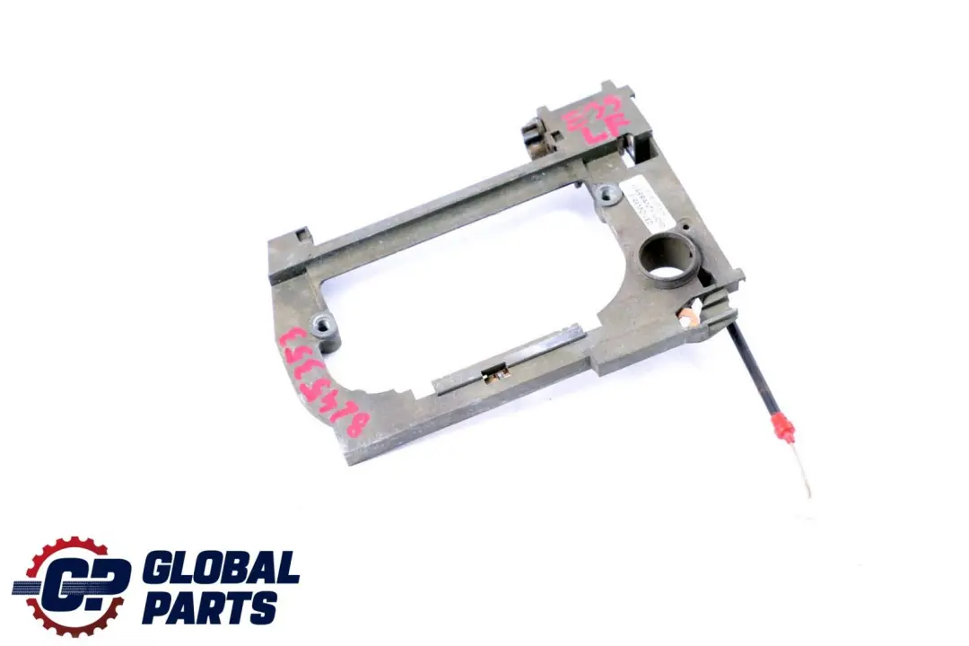 Carrier Base Outside Door Handle Front Left N/S to BMW 5 Series E39 with Part number 8245353 BMW 5 Series E39 Carrier Base Outside Door Handle Front Left N/S - SKU rhd-8245353 - Part number 8245353