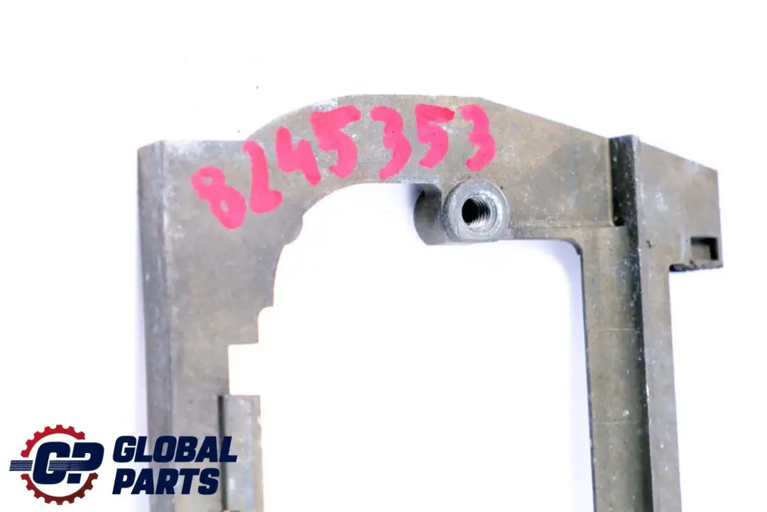 Carrier Base Outside Door Handle Front Left N/S to BMW 5 Series E39 with Part number 8245353 BMW 5 Series E39 Carrier Base Outside Door Handle Front Left N/S - SKU rhd-8245353 - Part number 8245353