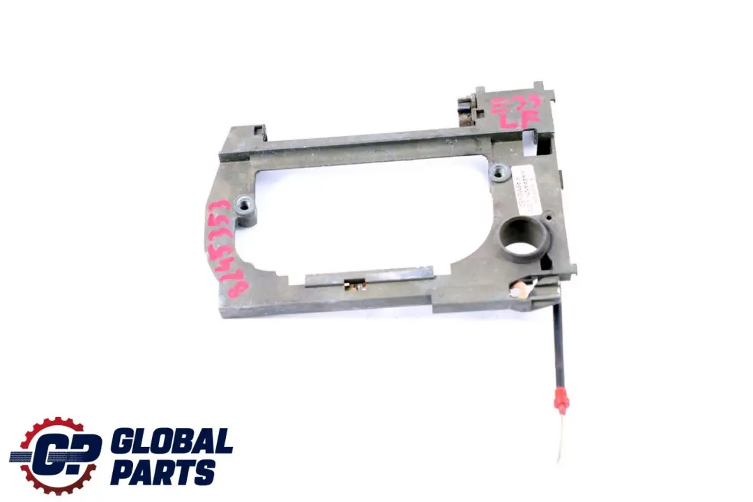 Carrier Base Outside Door Handle Front Left N/S to BMW 5 Series E39 with Part number 8245353 BMW 5 Series E39 Carrier Base Outside Door Handle Front Left N/S - SKU rhd-8245353 - Part number 8245353