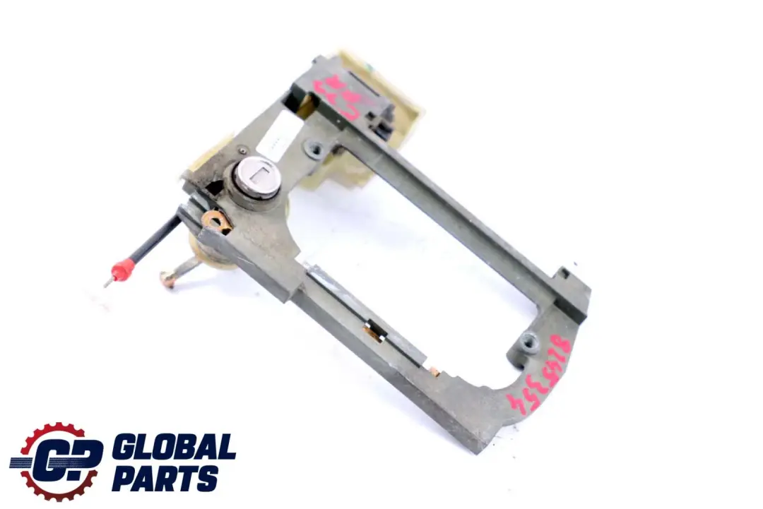 Carrier Base Outside Door Handle Catch Front Right O/S to BMW 5 Series E39 with Part number 8245354 BMW 5 Series E39 Carrier Base Outside Door Handle Catch Front Right O/S - SKU rhd-8245354 - Part number 8245354