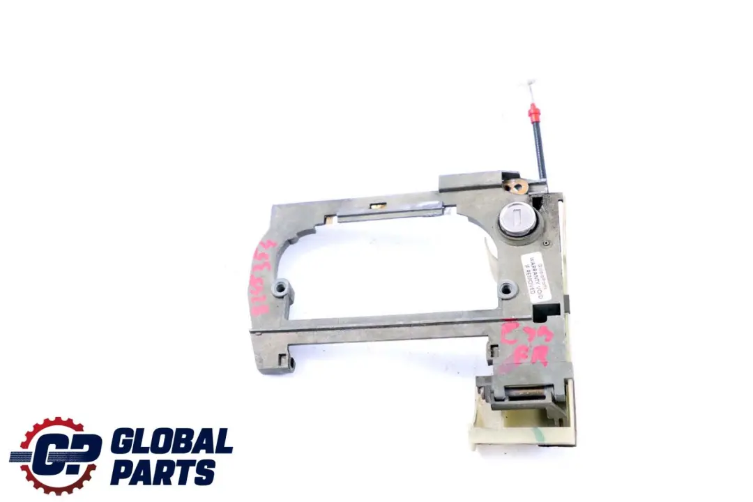 Carrier Base Outside Door Handle Catch Front Right O/S to BMW 5 Series E39 with Part number 8245354 BMW 5 Series E39 Carrier Base Outside Door Handle Catch Front Right O/S - SKU rhd-8245354 - Part number 8245354