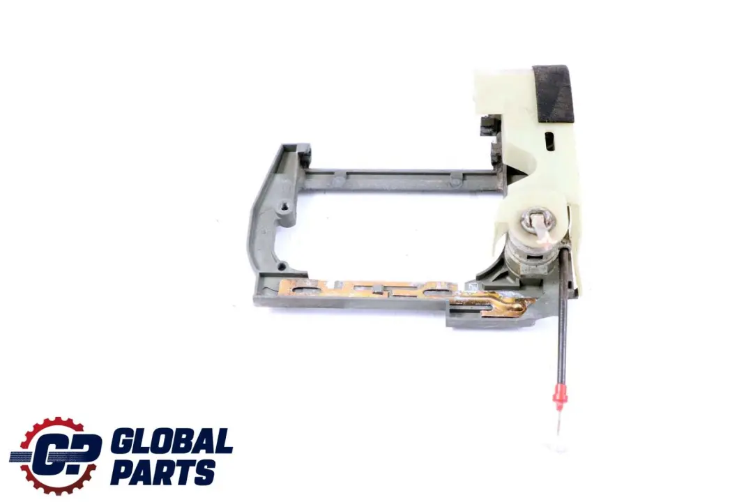 Carrier Base Outside Door Handle Catch Front Right O/S to BMW 5 Series E39 with Part number 8245354 BMW 5 Series E39 Carrier Base Outside Door Handle Catch Front Right O/S - SKU rhd-8245354 - Part number 8245354