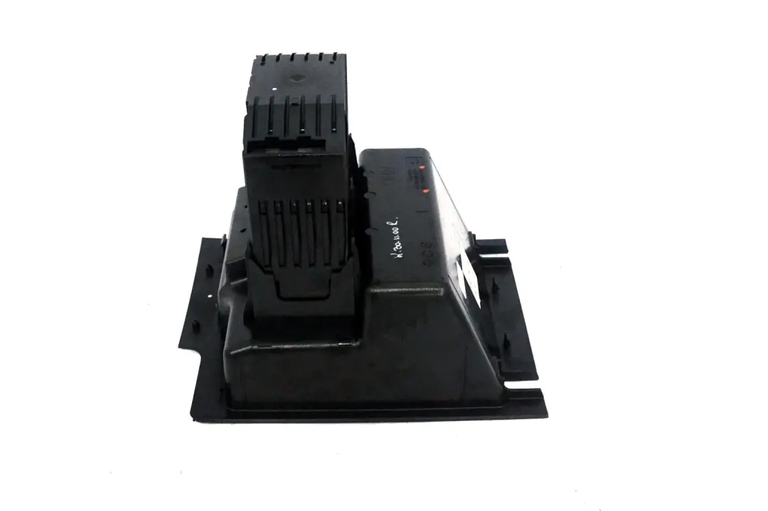 BMW X5 Series E53 Storing Partition With CD Holder Box Storage Console - SKU rhd-8245925 - Part number 8245925