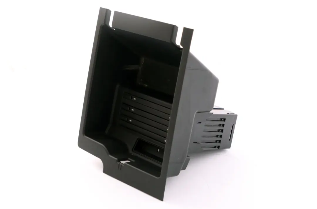 Storing Partition With CD Holder Box Storage Console to BMW X5 Series E53 with Part number 8245926 BMW X5 Series E53 Storing Partition With CD Holder Box Storage Console - SKU rhd-8245926 - Part number 8245926