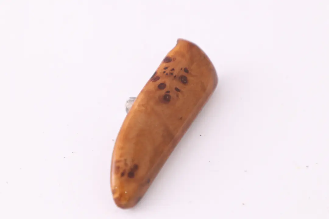 Decorative Strip Dashboard Right O/S Wood Light Poplar to BMW X5 Series E53 with Part number 8245988 BMW X5 Series E53 Decorative Strip Dashboard Right O/S Wood Light Poplar - SKU rhd-8245988 - Part number 8245988