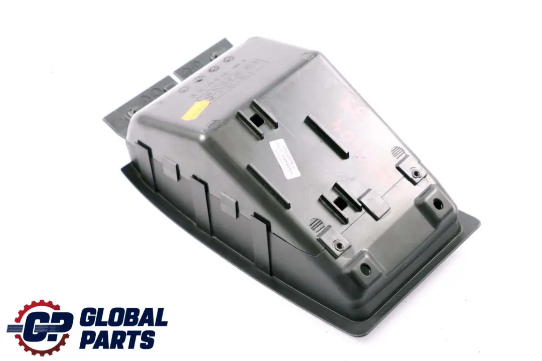 Storage Tray Dashboard Lower Trim Right O/S Black to BMW 5 Series E39 with Part number 8161490 BMW 5 Series E39 Storage Tray Dashboard Lower Trim Right O/S Black - SKU rhd-8253404 - Part number 8161490