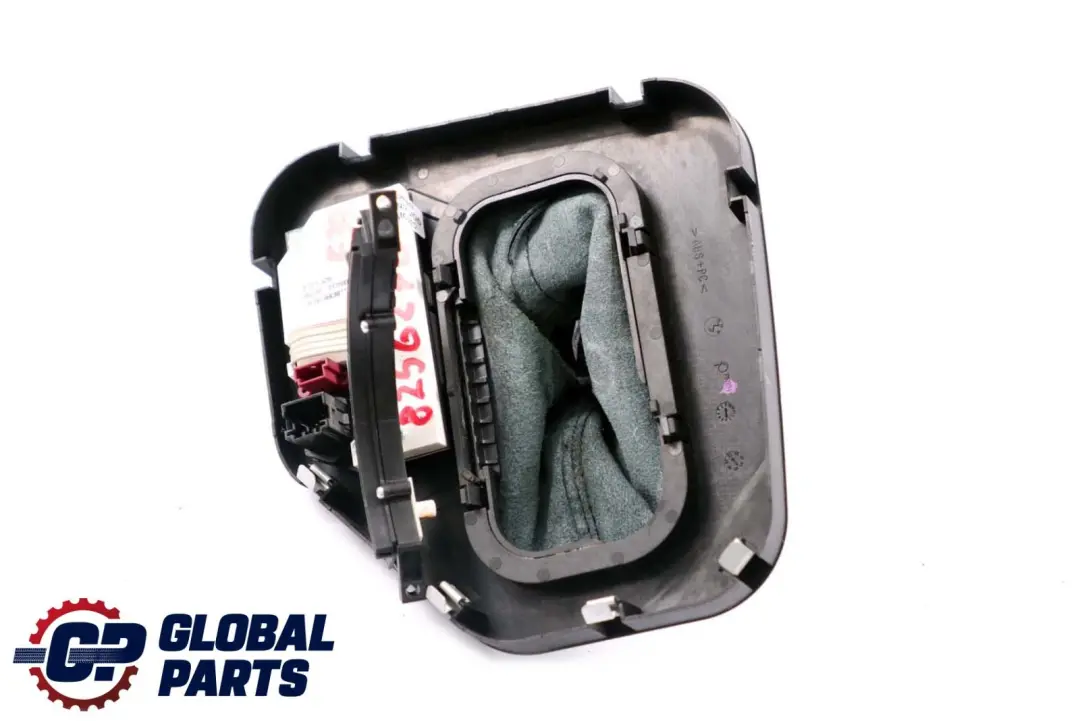 Selector Selecting Lever Surround Cover Black to BMW 5 Series E39 Gear with Part number 8256276 BMW 5 Series E39 Gear Selector Selecting Lever Surround Cover Black - SKU rhd-8256276 - Part number 8256276