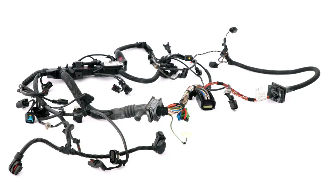 N47N Engine Wiring Loom Harnes DDE to BMW 3 Series E90 E91 E92 E93 LCI 320d with Part number 8511683 BMW 3 Series E90 E91 E92 E93 LCI 320d N47N Engine Wiring Loom Harnes DDE - SKU rhd-8511683 - Part number 8511683