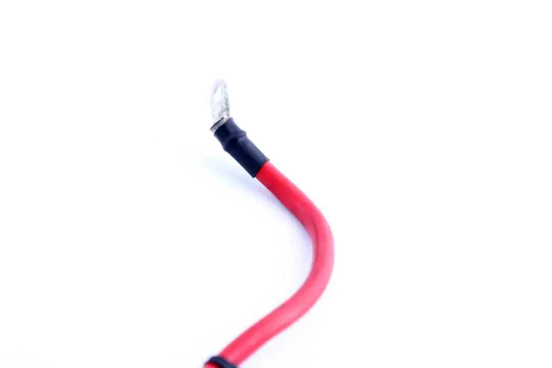 Positive Battery Cable Lead to Mini Cooper One R55 R56 LCI Diesel with Part number 8516169 Mini Cooper One R55 R56 LCI Diesel Positive Battery Cable Lead - SKU rhd-8516169-1 - Part number 8516169
