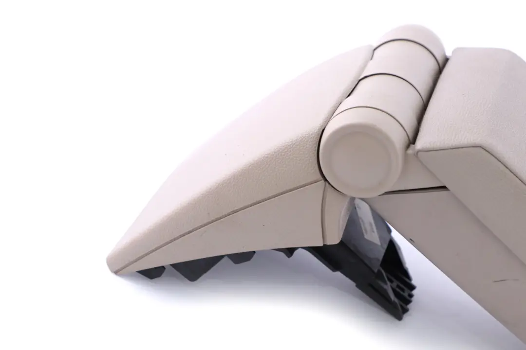 Centre Arm Rest Telephone Beige to BMW 1 Series E81 E82 E87 LCI with Part number 9110499 BMW 1 Series E81 E82 E87 LCI Centre Arm Rest Telephone Beige - SKU rhd-9110499 - Part number 9110499