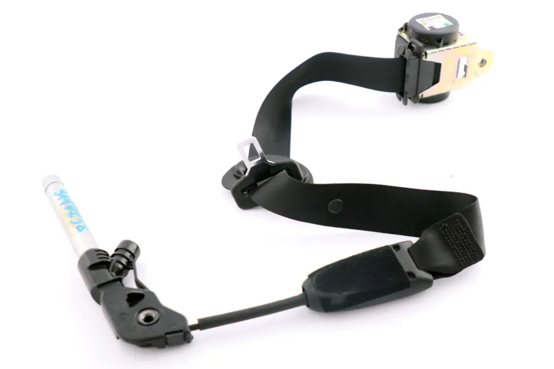 Front Right O/S Tensioner Safety Belt Seatbelt Buckle to BMW 5 Series E60 E61 with Part number 9117238 BMW 5 Series E60 E61 Front Right O/S Tensioner Safety Belt Seatbelt Buckle - SKU rhd-9117238 - Part number 9117238