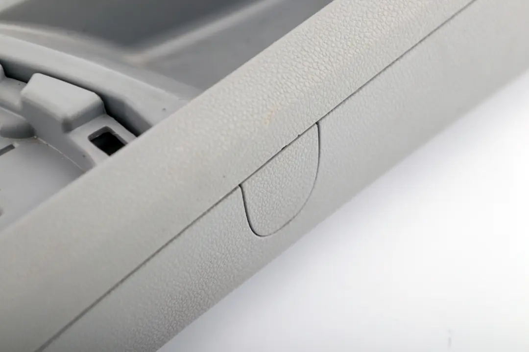 Centre Console With Cup Holder Grey to BMW 1 Series E81 E82 E87 LCI E88 with Part number 9121436 BMW 1 Series E81 E82 E87 LCI E88 Centre Console With Cup Holder Grey - SKU rhd-9121436 - Part number 9121436