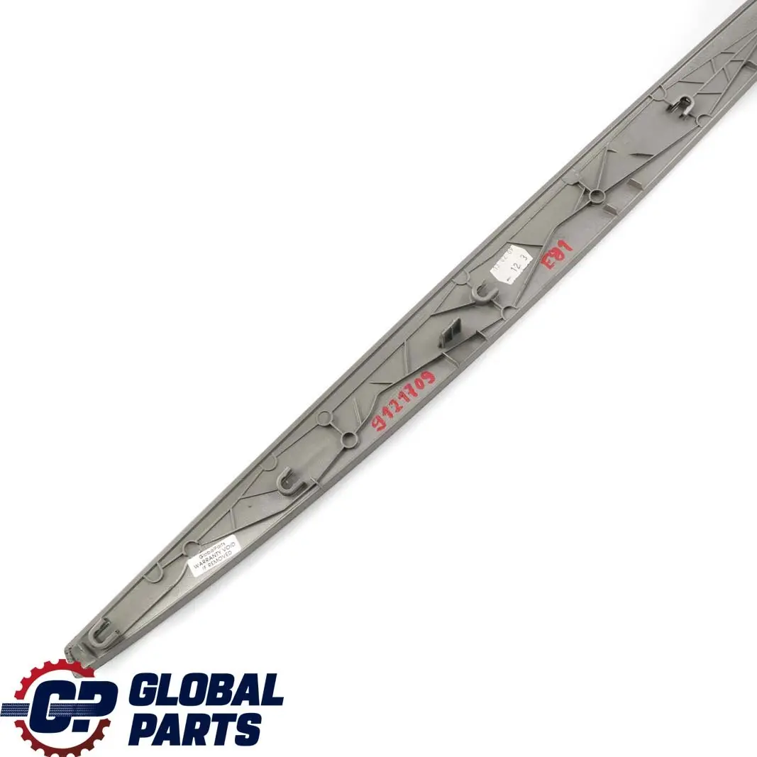 Trim Strip Panel Dashboard Cover Kaschmir Silver to BMW 1 Series E81 E82 E87 LCI with Part number 9121709 BMW 1 Series E81 E82 E87 LCI Trim Strip Panel Dashboard Cover Kaschmir Silver - SKU rhd-9121709 - Part number 9121709