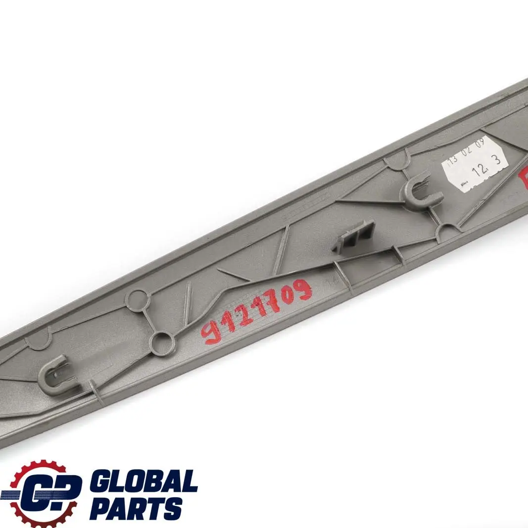 Trim Strip Panel Dashboard Cover Kaschmir Silver to BMW 1 Series E81 E82 E87 LCI with Part number 9121709 BMW 1 Series E81 E82 E87 LCI Trim Strip Panel Dashboard Cover Kaschmir Silver - SKU rhd-9121709 - Part number 9121709