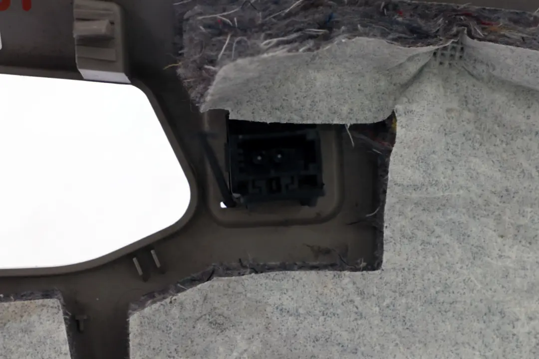 Passenger's Footwell Trim Panel Bottom Beige to BMW 1 Series E81 E87 LCI Cover with Part number 9121810 BMW 1 Series E81 E87 LCI Cover Passenger's Footwell Trim Panel Bottom Beige - SKU rhd-9121810 - Part number 9121810