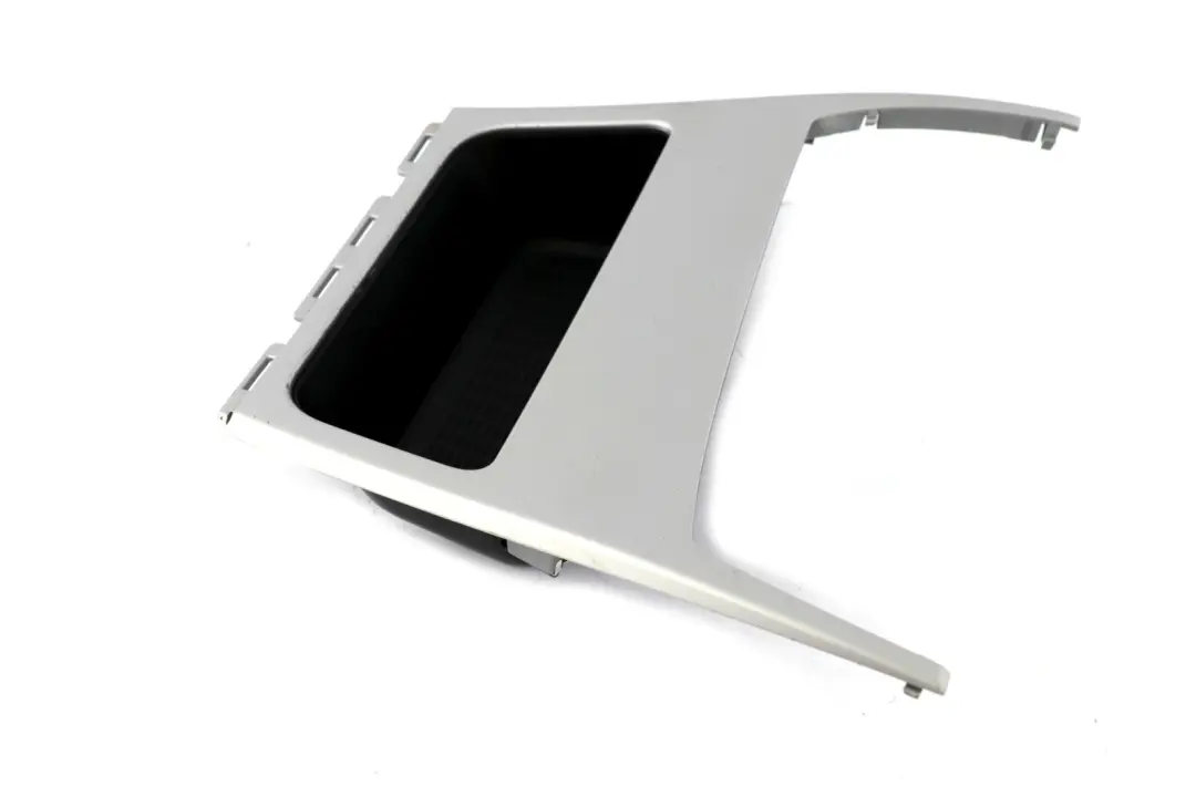Trim Storage Centre Console Light Titanium Silver to BMW 1 Series E81 E87 LCI E88 with Part number 9128641 BMW 1 Series E81 E87 LCI E88 Trim Storage Centre Console Light Titanium Silver - SKU rhd-9128641-1 - Part number 9128641