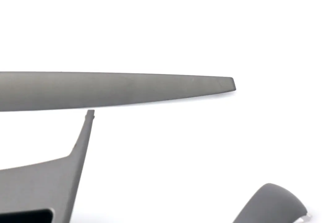 Set Cover Ashtray Dashboard Trim Strip Titan Silver Matt to BMW 1 Series 2 E81 with Part number 9128805 BMW 1 Series 2 E81 Set Cover Ashtray Dashboard Trim Strip Titan Silver Matt - SKU rhd-9128805-2 - Part number 9128805