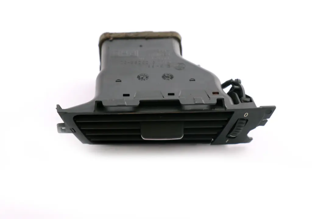 E93N LCI Fresh Air Grille Left N/S 9130451 to BMW 3 Series E92 E92N E93 with Part number 9130467 BMW 3 Series E92 E92N E93 E93N LCI Fresh Air Grille Left N/S 9130451 - SKU rhd-9130451 - Part number 9130467