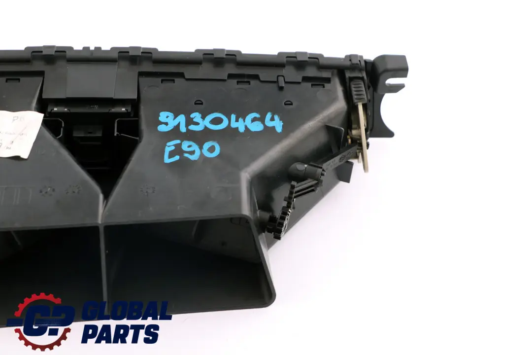 Fresh Air Grille Center Dash Vent Part 9130464 to BMW 3 Series E90 E91 E92 E93 with Part number 64229130464 BMW 3 Series E90 E91 E92 E93 Fresh Air Grille Center Dash Vent Part 9130464 - SKU rhd-9130464 - Part number 64229130464