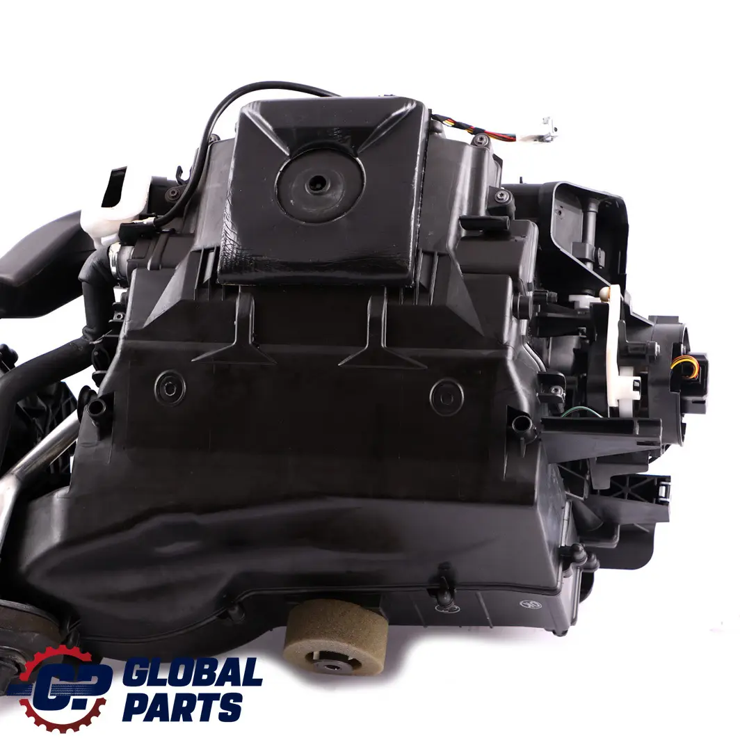 Heater Air Conditioning Matrix Housing Petrol 6947260 to BMW 1 3 E81 E87 E90 E91 with Part number 9136167 BMW 1 3 E81 E87 E90 E91 Heater Air Conditioning Matrix Housing Petrol 6947260 - SKU rhd-9136167 - Part number 9136167