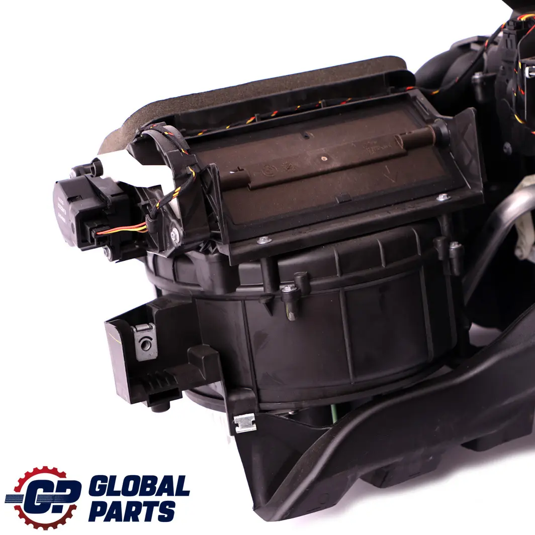 BMW 1 3 E81 E87 E90 E91 Heater Air Conditioning Matrix Housing Petrol 6947260 - SKU rhd-9136167 - Part number 9136167