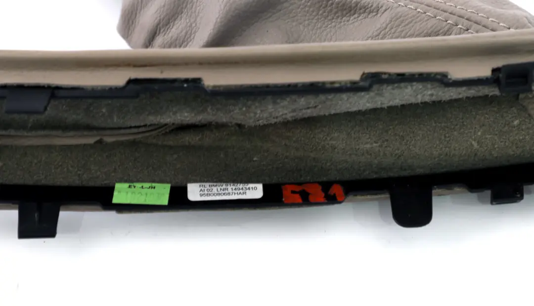 Handbrake Lever Cover Beige to BMW 1 Series E81 E87N LCI E88 with Part number 9142755 BMW 1 Series E81 E87N LCI E88 Handbrake Lever Cover Beige - SKU rhd-9142755 - Part number 9142755