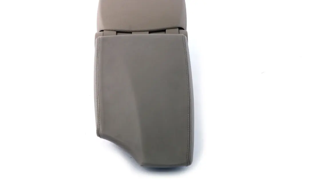 Centre Console Arm Rest Armrest Beige With Rear Trim Cover to BMW 1 Series E88 with Part number 9144924 BMW 1 Series E88 Centre Console Arm Rest Armrest Beige With Rear Trim Cover - SKU rhd-9144924 - Part number 9144924