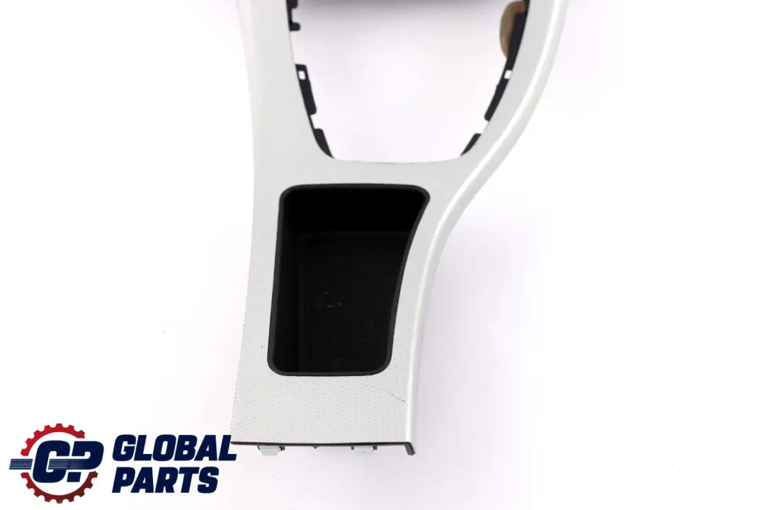 Centre Console Trim Ashtray Glacier Silber Silver to BMW 3 Series 3 E90 E91 Cover with Part number 9145138 BMW 3 Series 3 E90 E91 Cover Centre Console Trim Ashtray Glacier Silber Silver - SKU rhd-9145138-3 - Part number 9145138